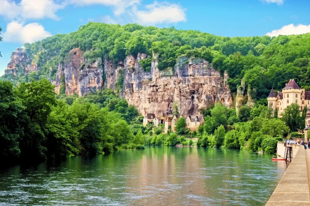 dordogne flussufer